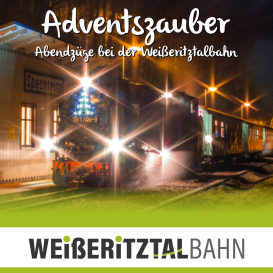 Adventsfahrten Weißeritztalbahn - Symbolbild: Winterliche Dampflokfahrt der Weißeritztalbahn mit Schriftzug „Adventszauber“.